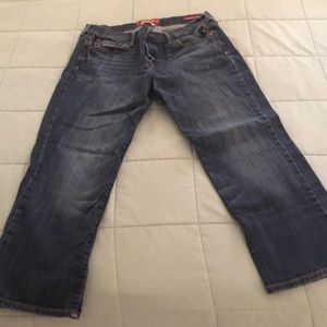 Lucky Brand Women’s jeans